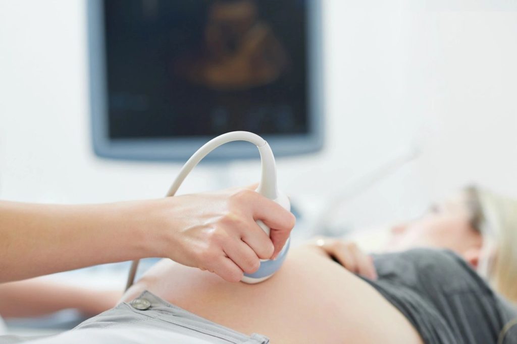 Childbirth with hypnosis can help lower the anxiety